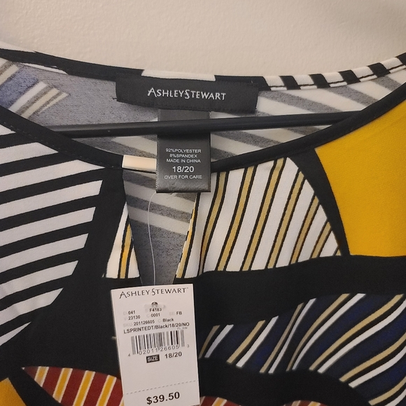 Top - Picture 3 of 4